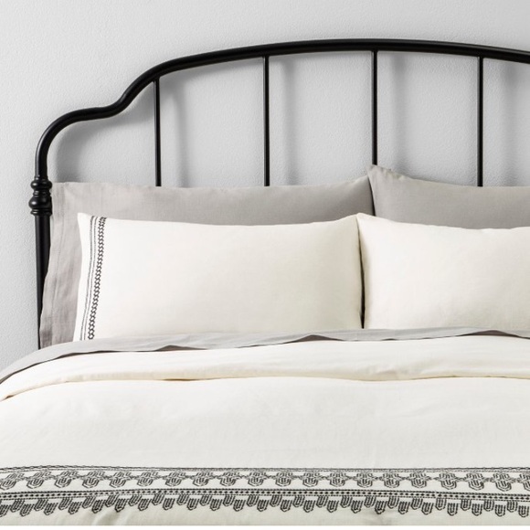 Hearth & Hand Other - Hearth and Hand with Magnolia Duvet Cover